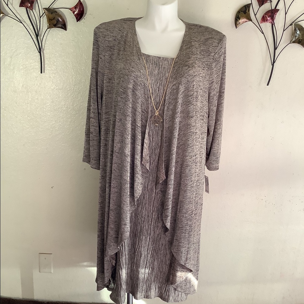 2 piece dress with necklace